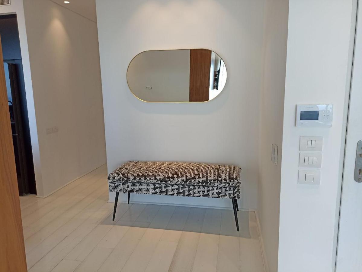 Апартаменты Yalarent Sea-Breeze Penthouse With Jacuzzi Бат-Ям Экстерьер фото